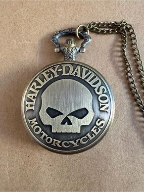 Harley-Davidson Bronze-Tone Skull Pocket Watch Pendant with Chain